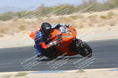 media/Apr-10-2022-SoCal Trackdays (Sun) [[f104b12566]]/Turn 7 Inside (1025am)/